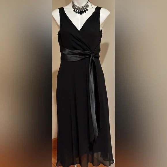 knee length dresses for ladies Plus Size main image 1